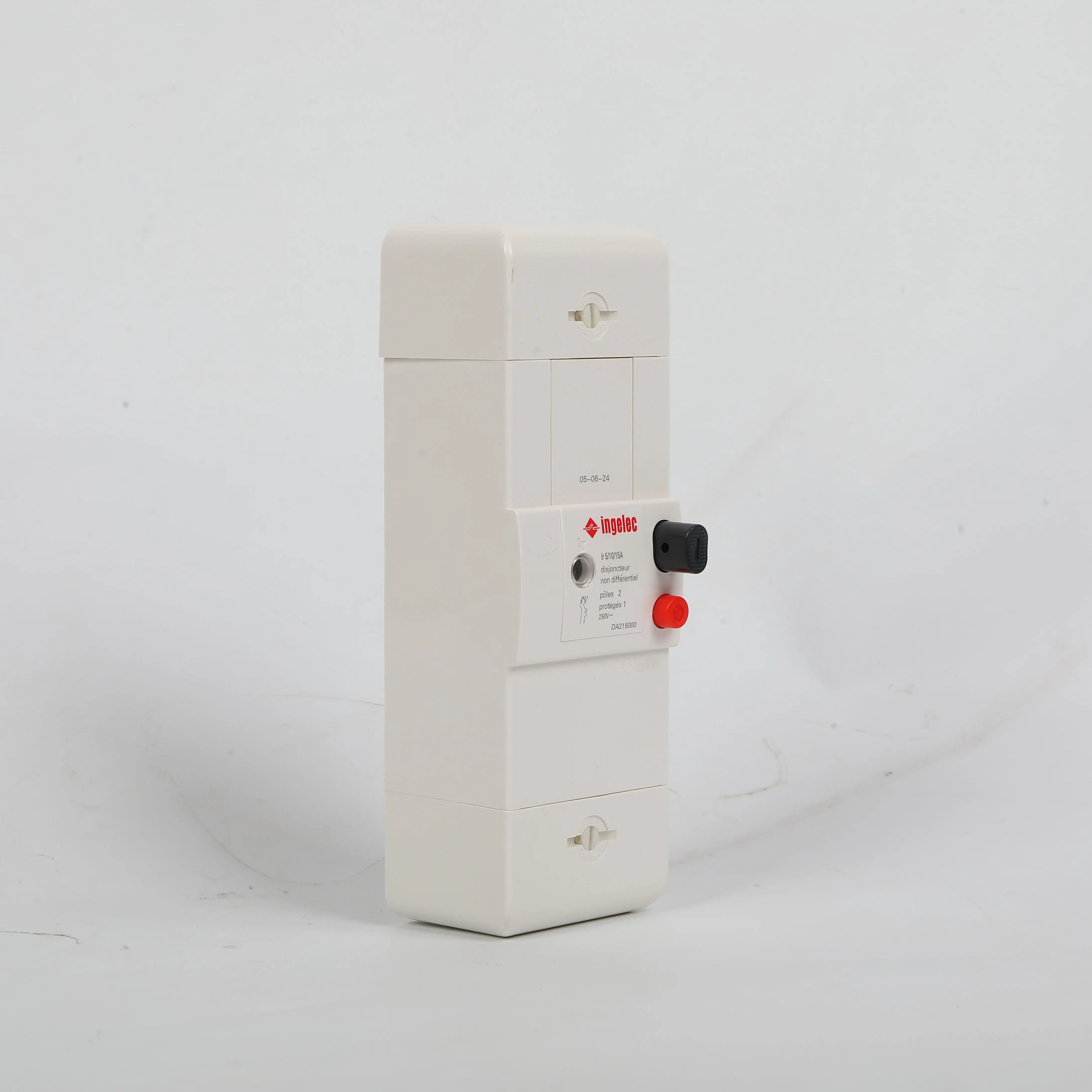 Circuit Breakers ingele Miniature  Wholesale 2024 Top Selling In China 3 Pole 2 Pole 3 Pole Air Switch 1200 Amp Circuit Breakers