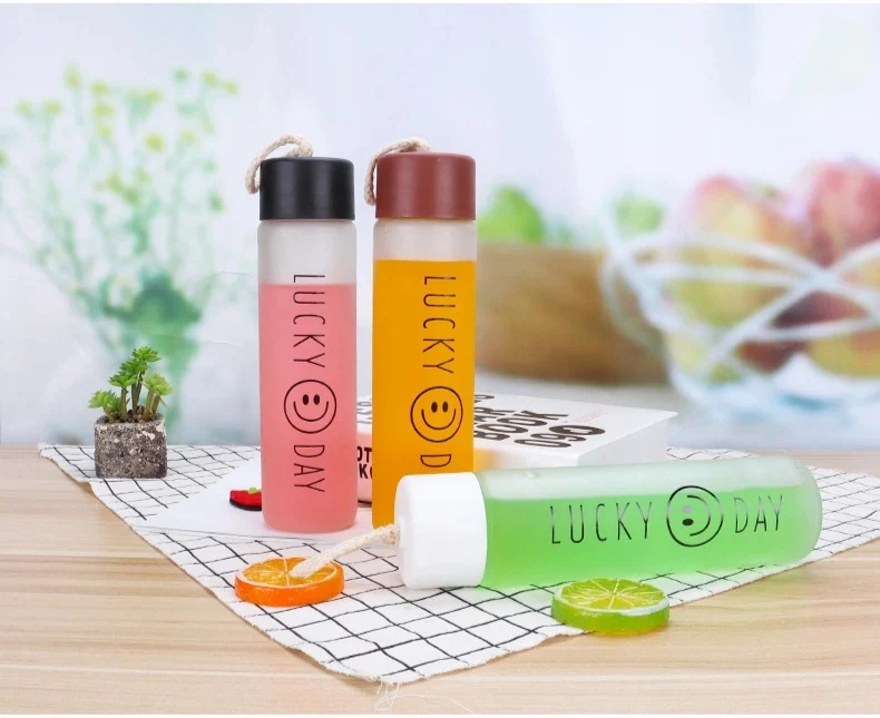 Gourde enfant Manufacturer Cheap Hiking Outdoor Hot Cold Water Children Cute Gift Drinkware Sport Glass Water Bottle