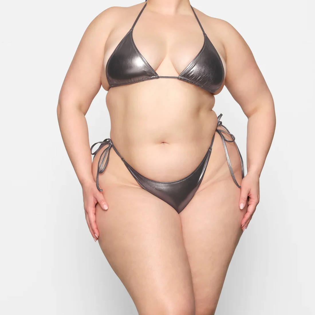 2023 Custom Swimwear with Metal Logo Shiny Sexy Glitter Silver Gold String Bikini Set Metallic Swimsuit