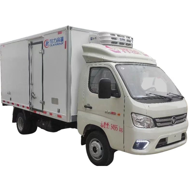 Bottom price FOTON M2 4*2 LHD gasoline refrigerated minivan for sale 6 wheels 1.5T-2T ice-cream van box body truck price