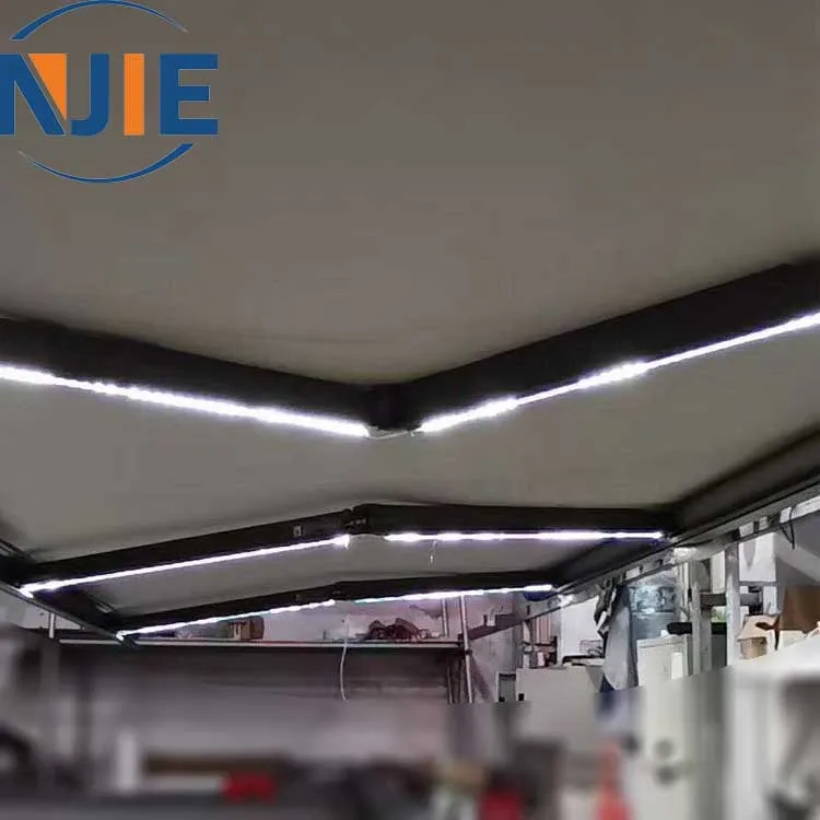 Retractable outdoor waterproof  metal roof awning with awning hand crank