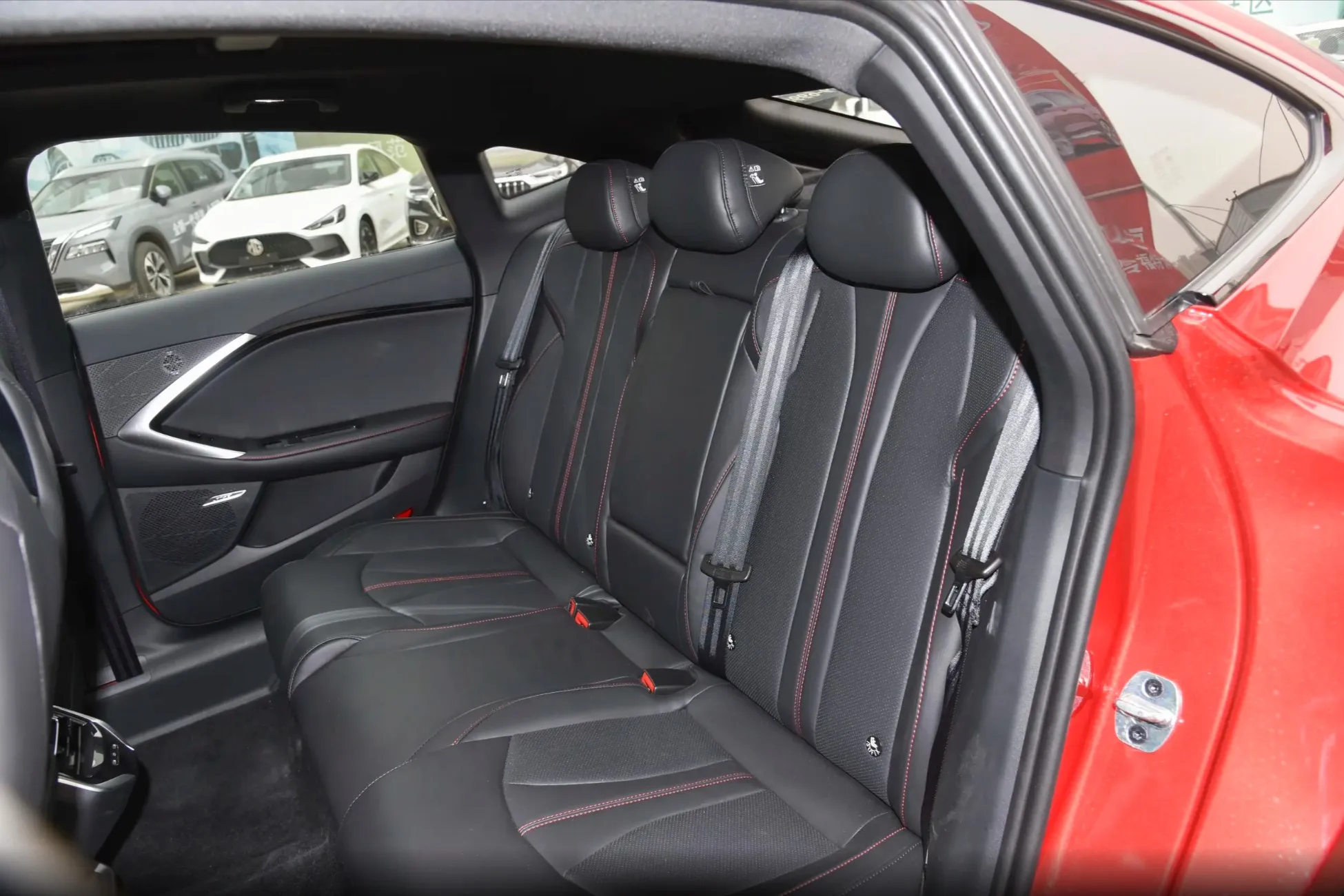 Brand New MG7 MG 7 1.5T 2.0T Mid-size sedan 2023 2024 Gas Car