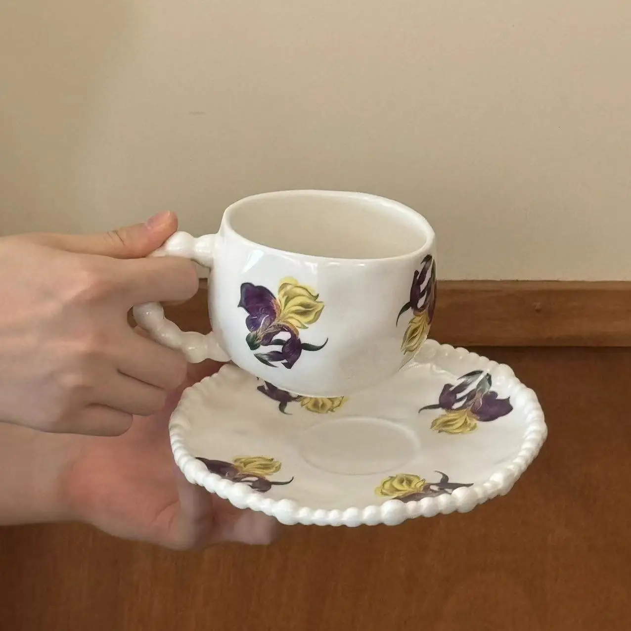 Lelyi French retro cute flower ceramic coffee cup and saucer creative afternoon tea pearl cup cake plate sets