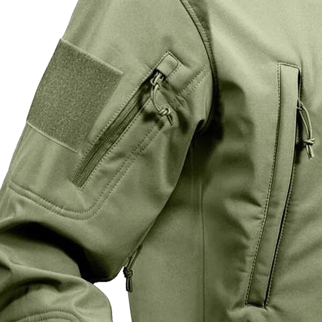 2021 New Outdoor Special Design Tactical Softshell Jacket for Men outwear