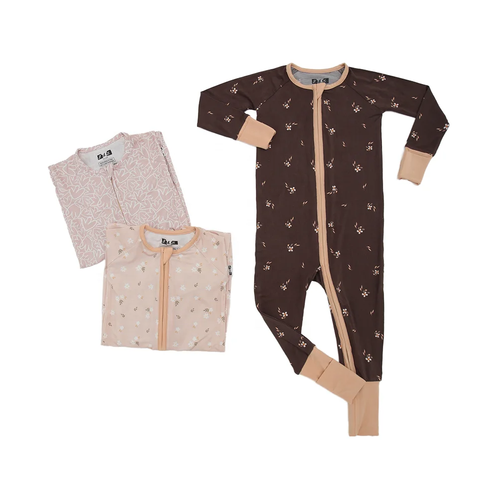 New Hot Sales Infant Pajamas Rompers Soft Breathable Bamboo Knitted Baby Clothes with Zipper Ruffle Custom Print for Autumn