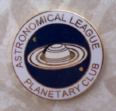 China manufacturers planet aircraft shape lapel pin,gold plated metal enamel badges,sky brooch pin gifts