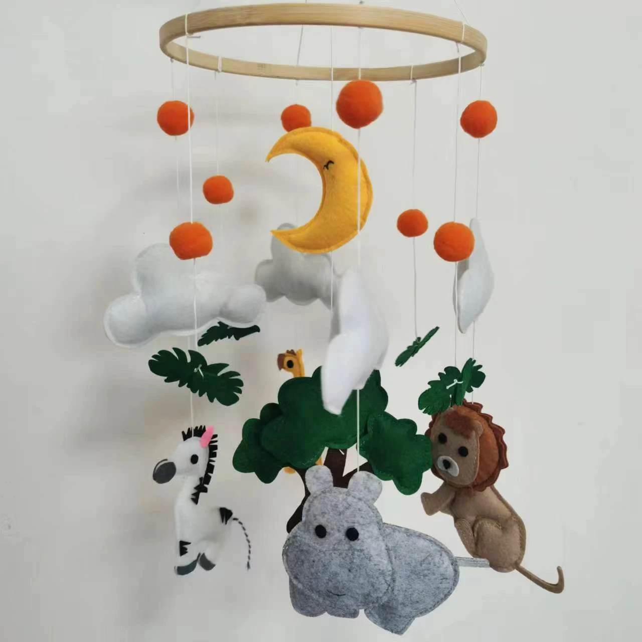 ECO Friendly Felt Wildlife animal crib hanging Jungle animals theme baby crib toy felt baby mobile for Newborns
