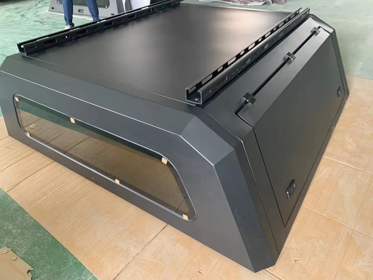 Pickup 4x4 Truck Canopy For Ford Ranger Toyota Hilux Np300 Dmax Tirton