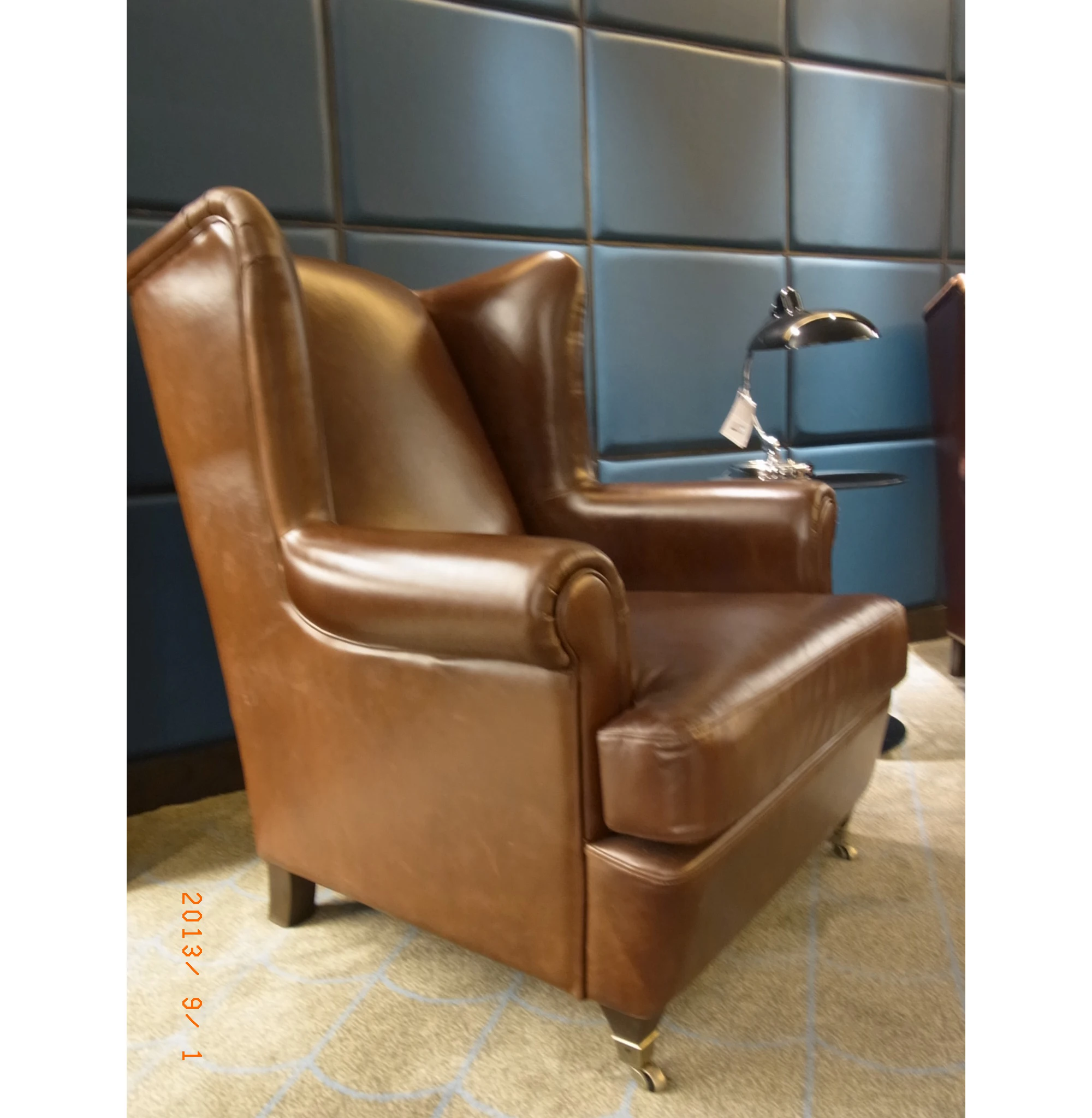 Custom Top Quality Luxury  Leather Hotel Single Lounge Sofa Chair Designs