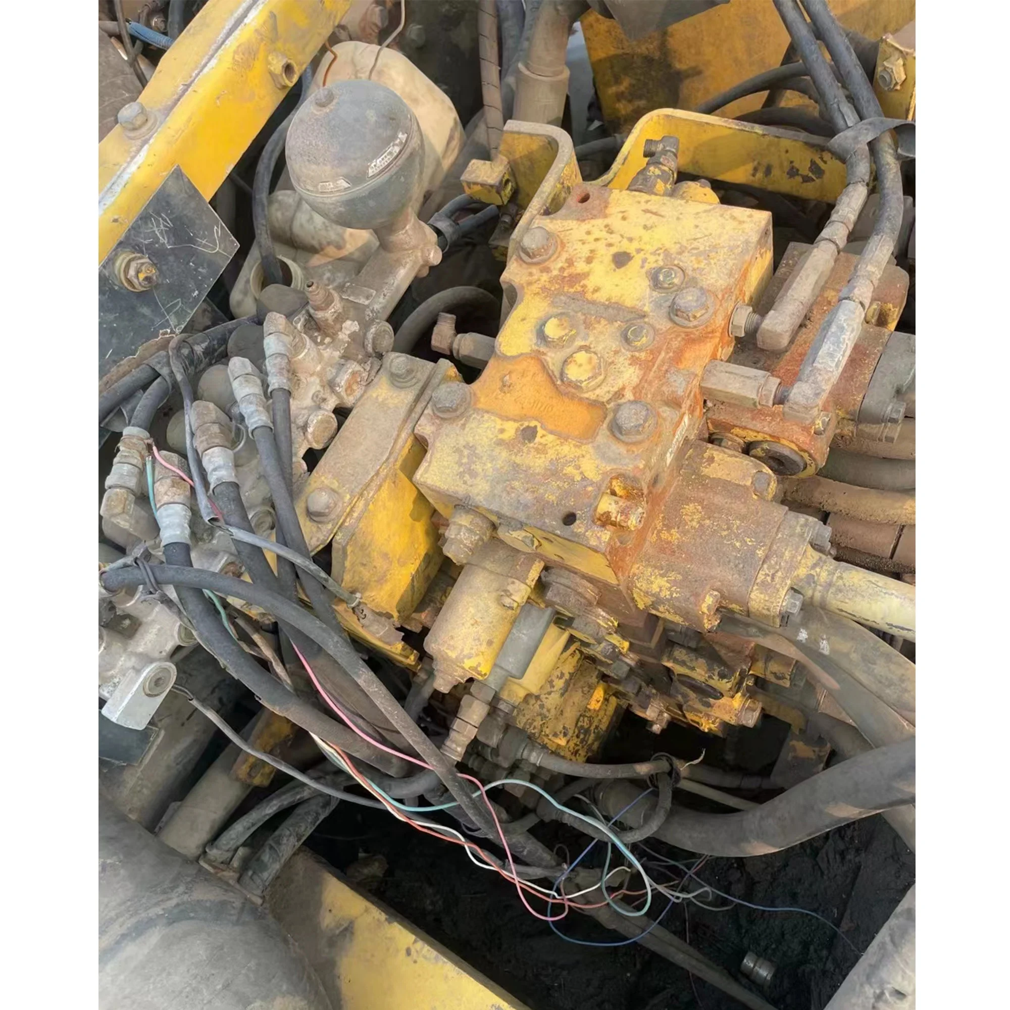 Original Used Excavator Pump DISMANTLE HYDRAULIC PUMP For CAT320GC