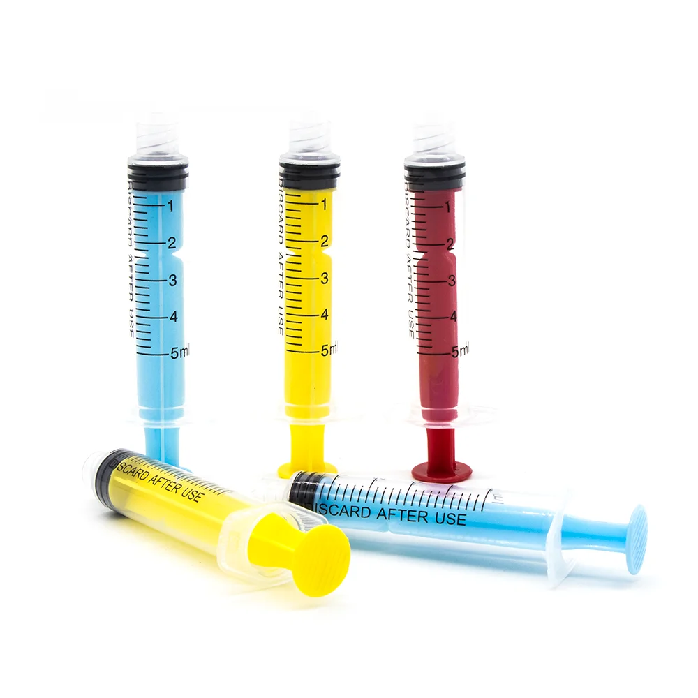 Hot selling factory quality colorful dental medical syringe 5ml disposable syringe for oral