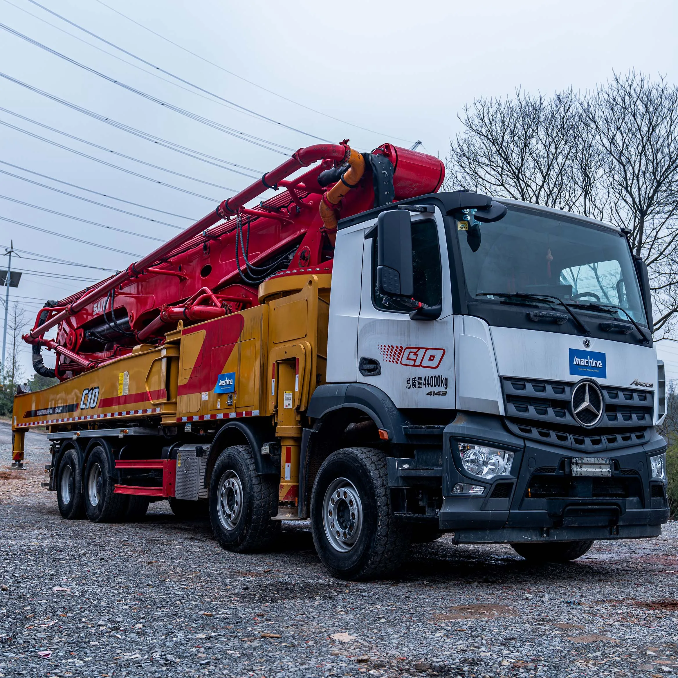 Sunny Mercedes Benz Chassis 62m Lifting Height Mounted Concrete Pump Truck Cement Ready Mix C10 Engine
