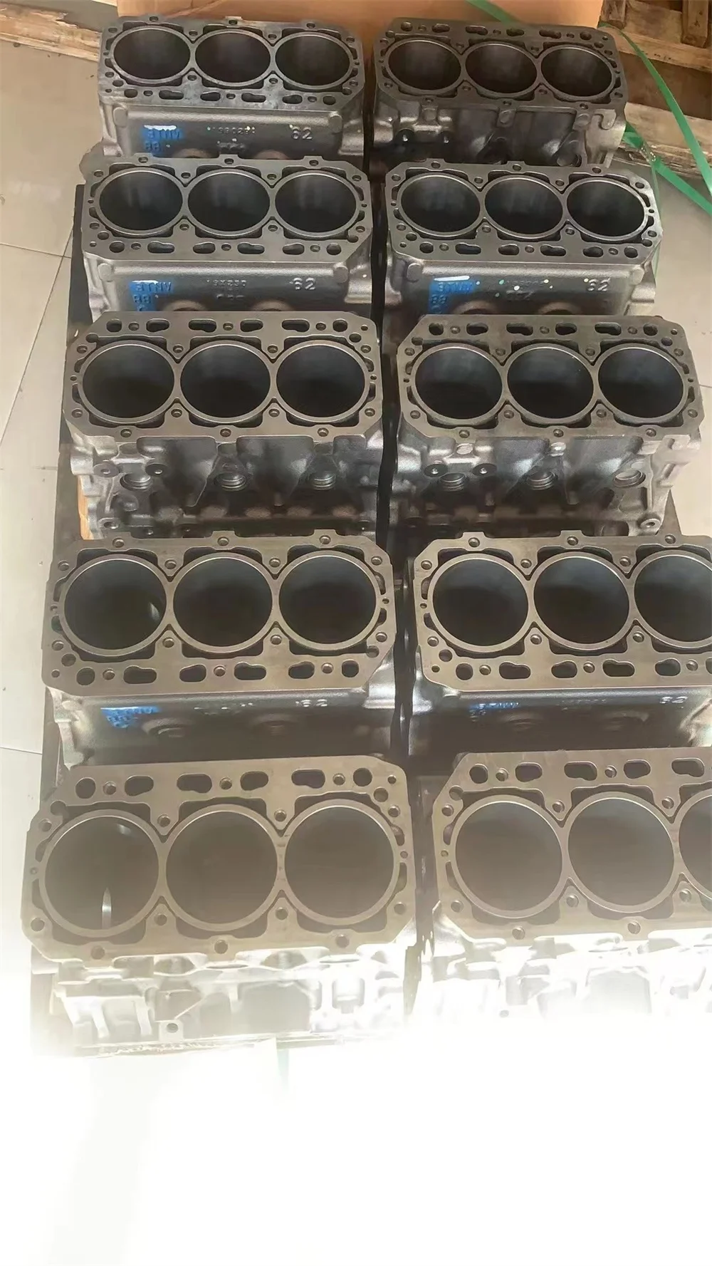 4D84 Engine Block 4Tnv84 4Tne84 Cylinder Block With Cylinder Head For Motor Yanmar 4Tne84