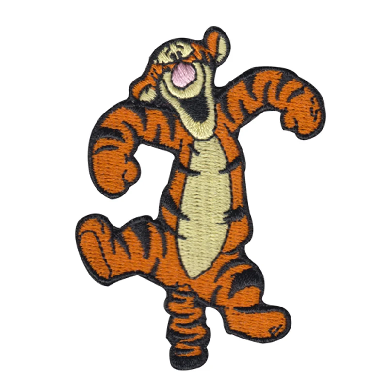 Logo 100% Machine Embroidery Patches and Badges with Iron on Backing Embroidered Service Custom Lion Animal Sequins Handmade