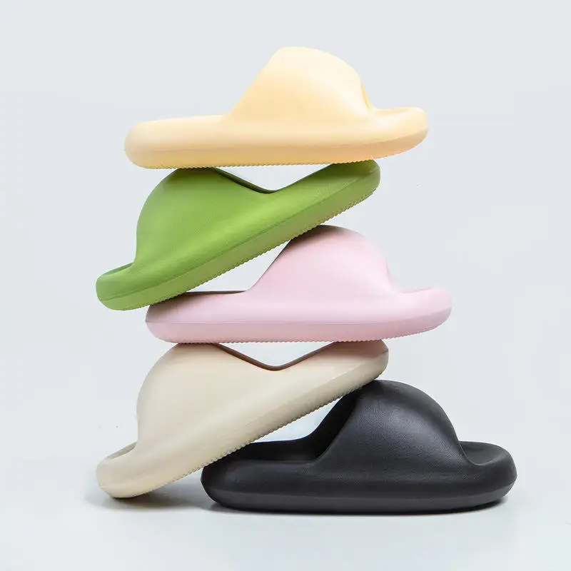 Wholesale Bread Comfort Slippers Eva Thick Sole  Shoes Slippers Beach Slippers for Women