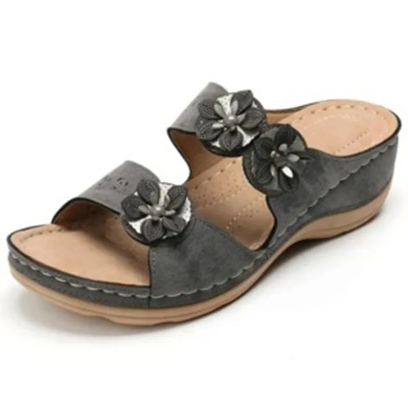 Туфли с широко открытым носком карамельного цвета туфли с открытым носком для женщин; Большие размеры; Сезон лето цветок танкетке, женские тапочки, обувь