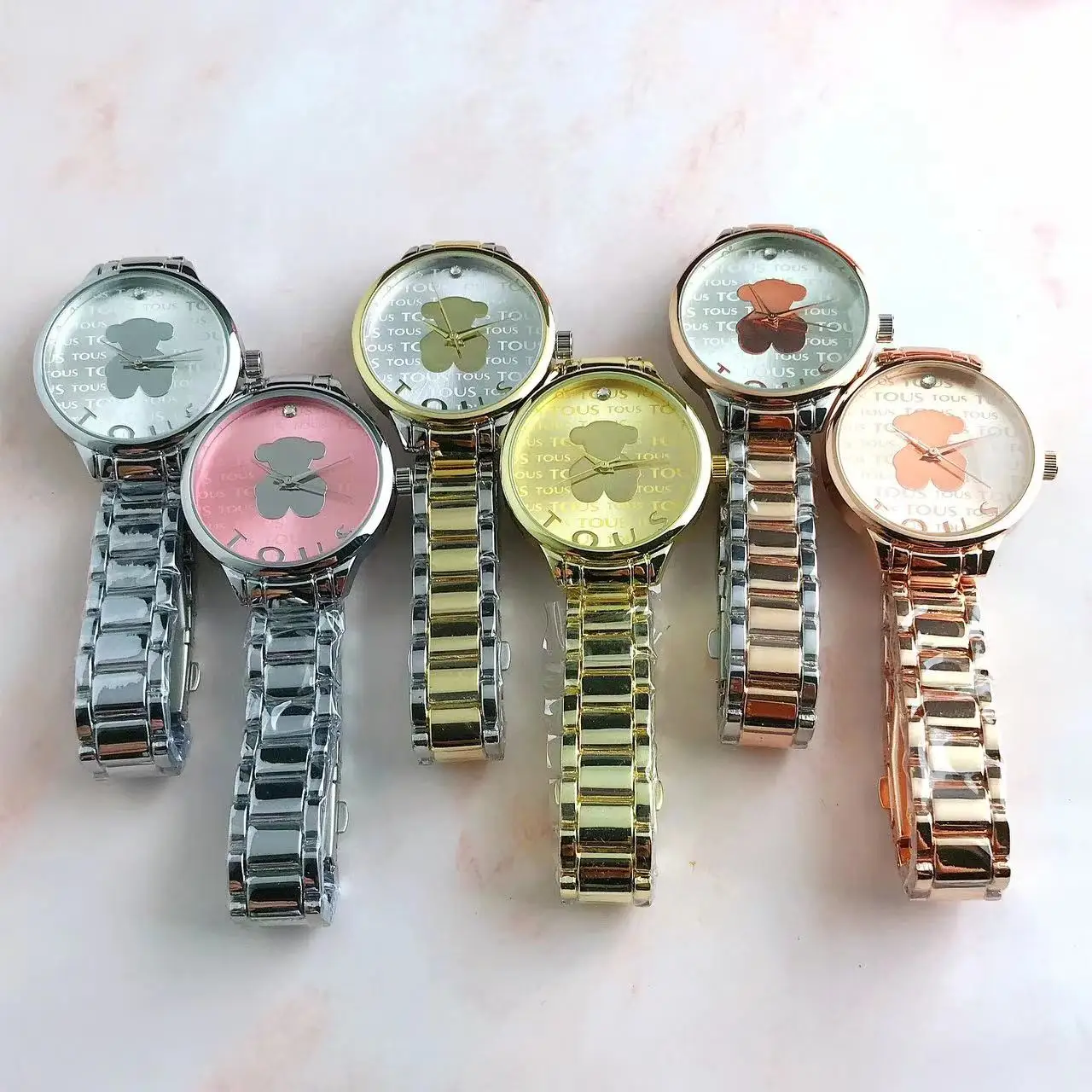 2023 Factory Wholesale TOUSes Watch Fashionable Exquisite Bar Nail Circle Watch Suitable for Men Women Watches