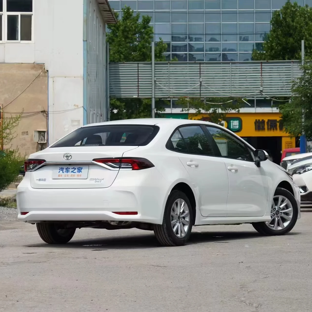 New&Used Vehicle to-Yo-Ta for Corolla 2024 1.2T/1.5L Petrol Gasoline Hybrid Auto Car
