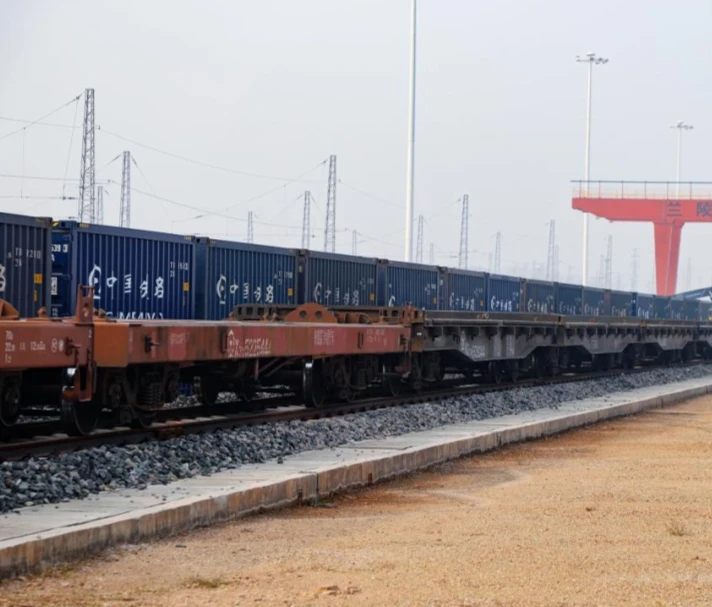 Rapid Transit Rail Freight Rail to DDP door-to-door freight forwarder worldwide