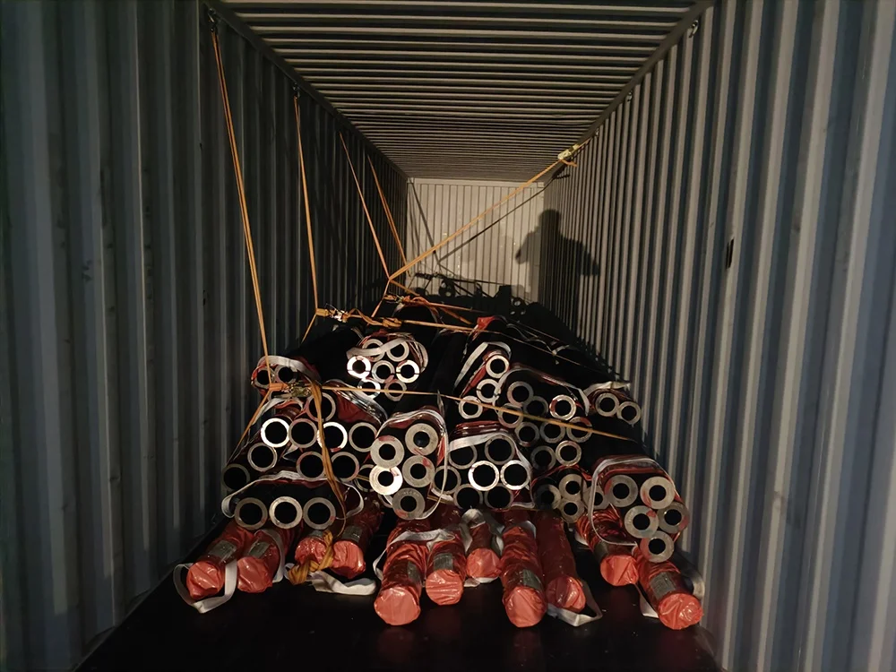 Супер 13 хромированная труба из легированной стали с улучшенными механическими свойствами, коррозия, промышленная Стальная труба