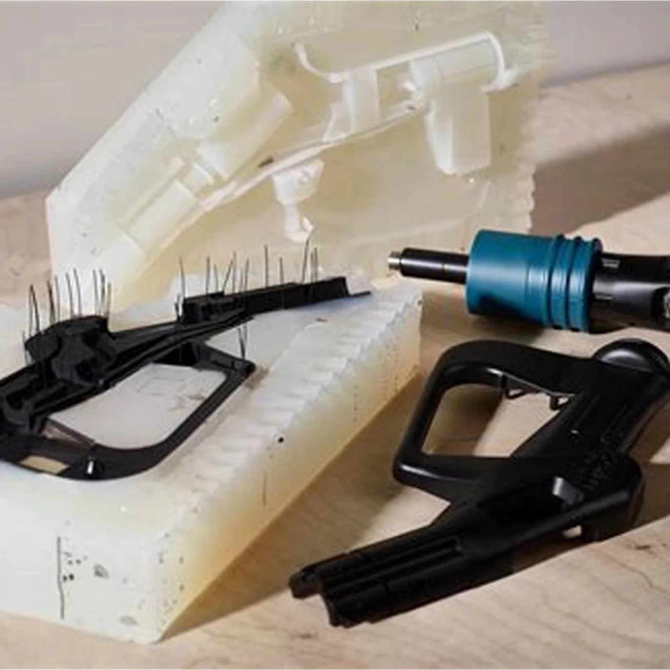 Low Cost Custom Plastic Product Vacuum Casting Silica Gel Mold Production ABS Parts Batch Prototype