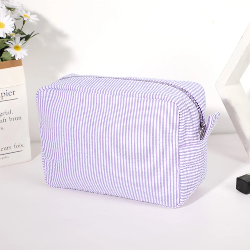 Hot Sale Women Travel Lightweight Cute Seersucker Cosmetics Storage Pouch Custom Makeup Bag