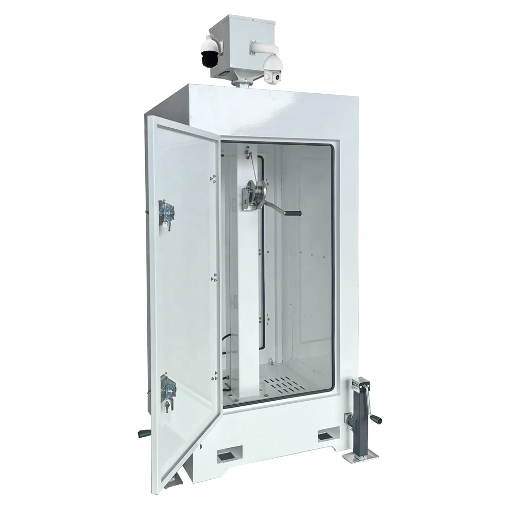 Compact Structure Mobile Surveillance Camera Tower Portable Light Tower for Road Intersection