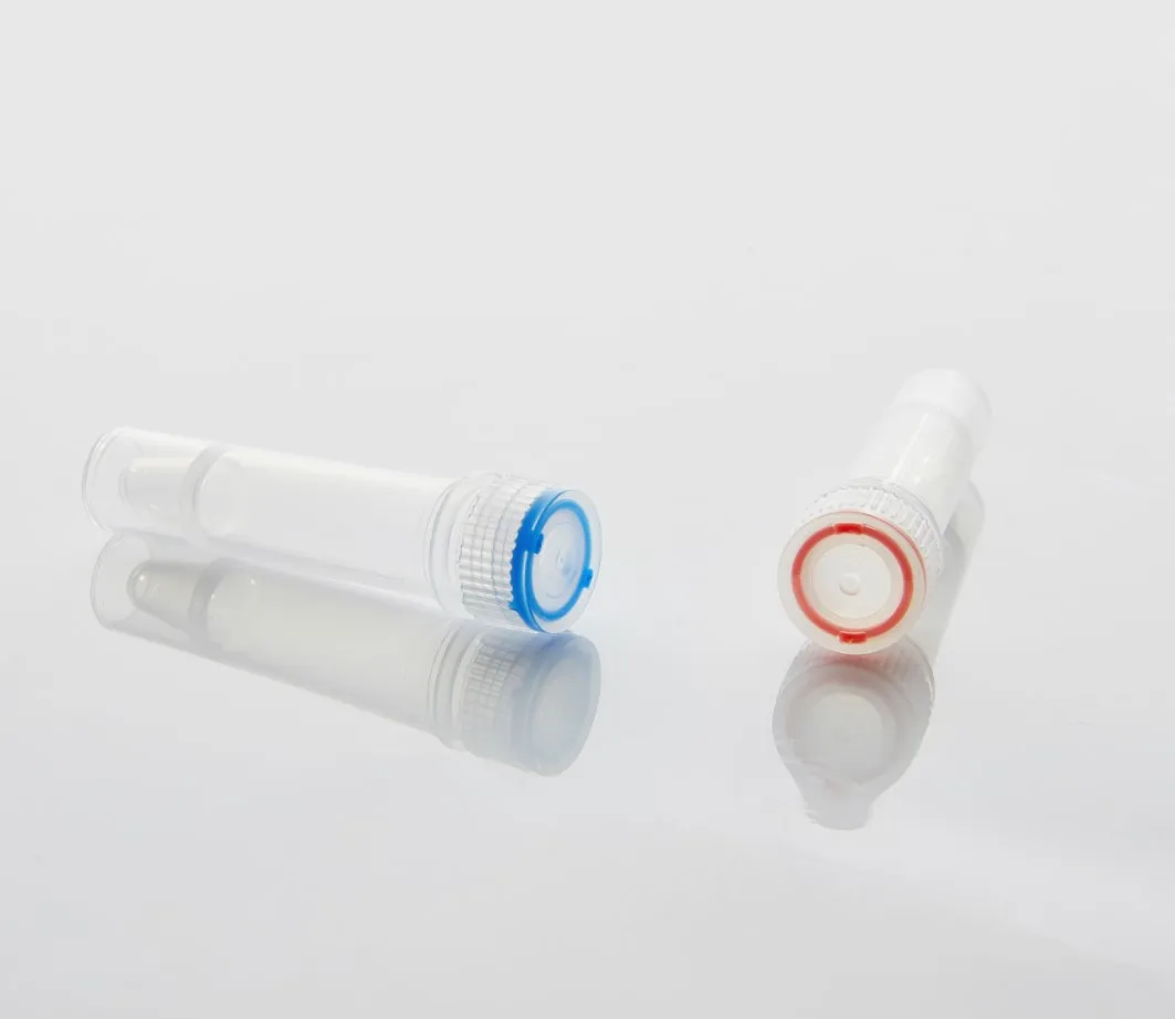 Криофлакон 1,5 мл, самостоятельно стоящий, двухцветный