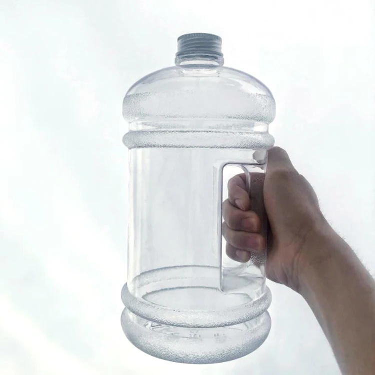 BPA free 2.2L Portable PETG plastic Sports water bottle hot filling Bucket juice beverage bottle for Beer & milk tea packing