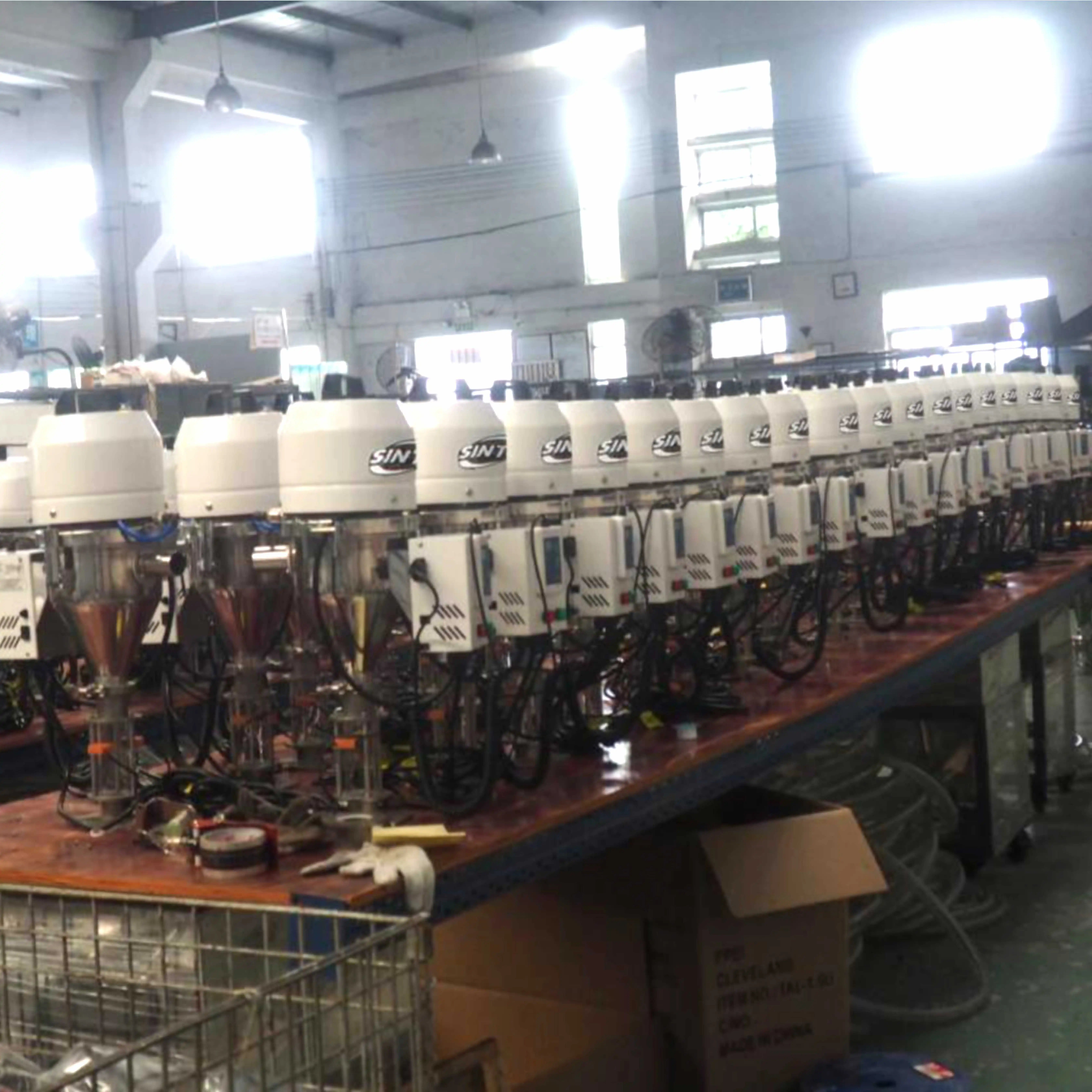 Automatic Plastic Pellet Vacuum Feeder