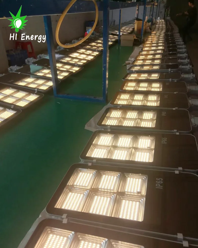 HiEnergy Aluminium Split 300w solar led street light outdoor guangdong solar street light manufacturer