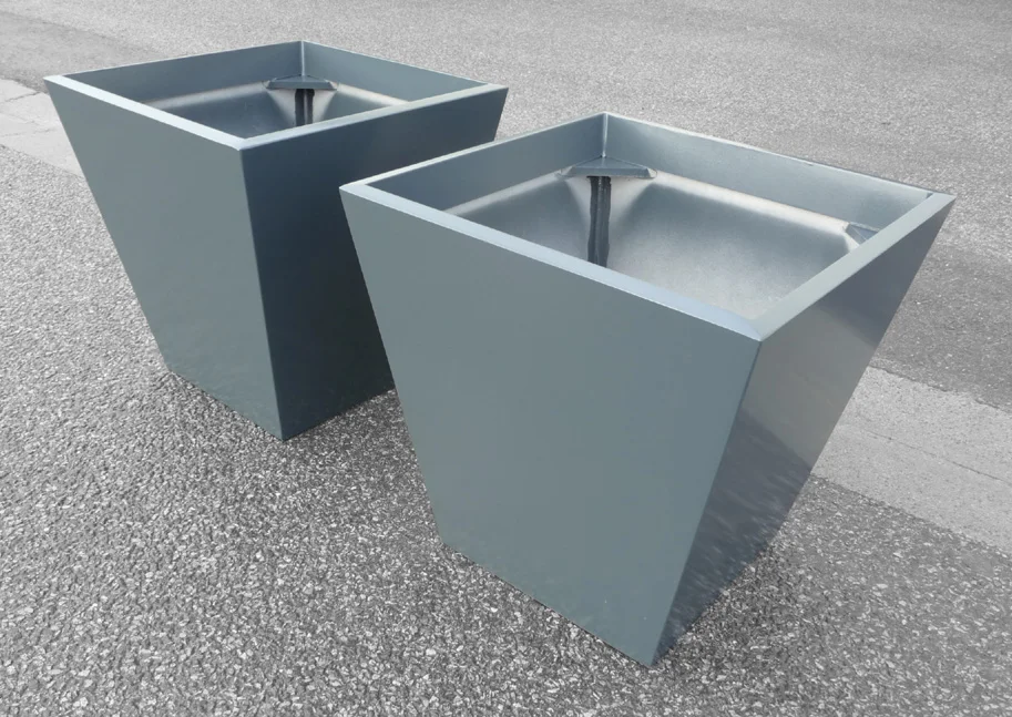 Mini Garden Box Plastic Flower Pot 4 Inches Outdoor Planter Pots