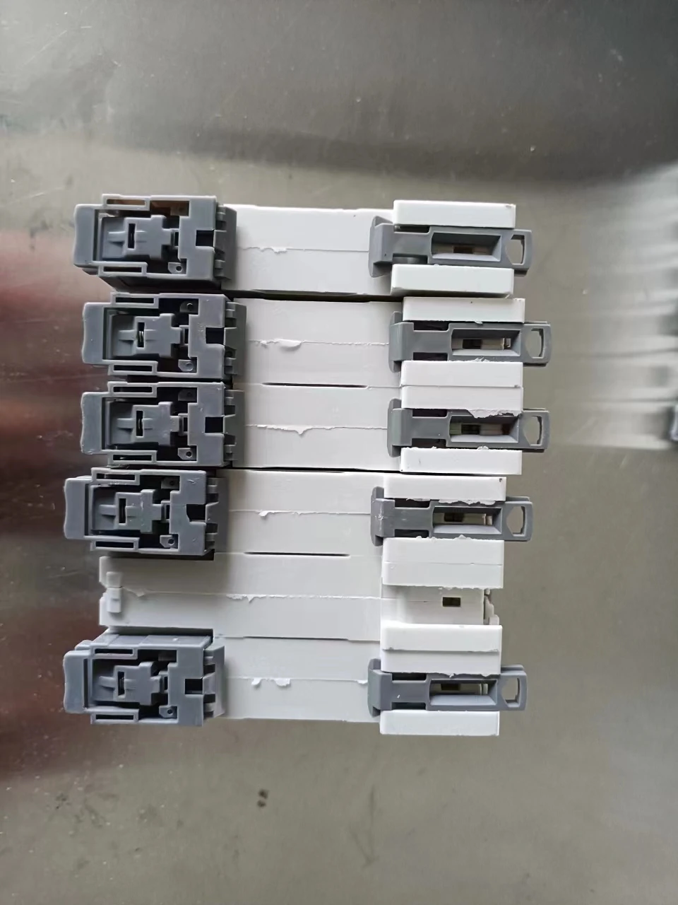 DX3  MCB 1P 2P 3P 4P  Industrial Electric MINIATURE CIRCUIT BREAKER 10A 16A 20A 25A 32A 40A 63A Amp 1-63 240/415V