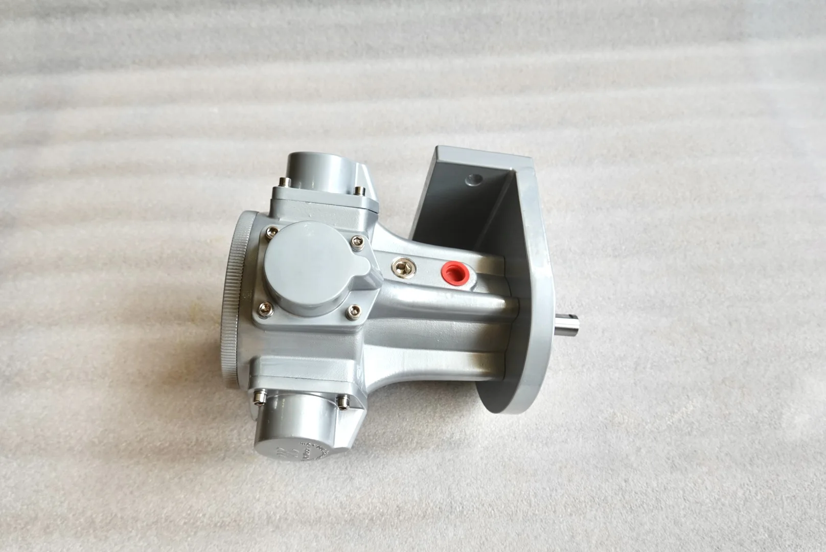 TMH-0.25-H усовершенствованный горизонтальный пневматический Воздушный Двигатель 1.95N.M 0.185KW оптимальной производительности предназначен для машин