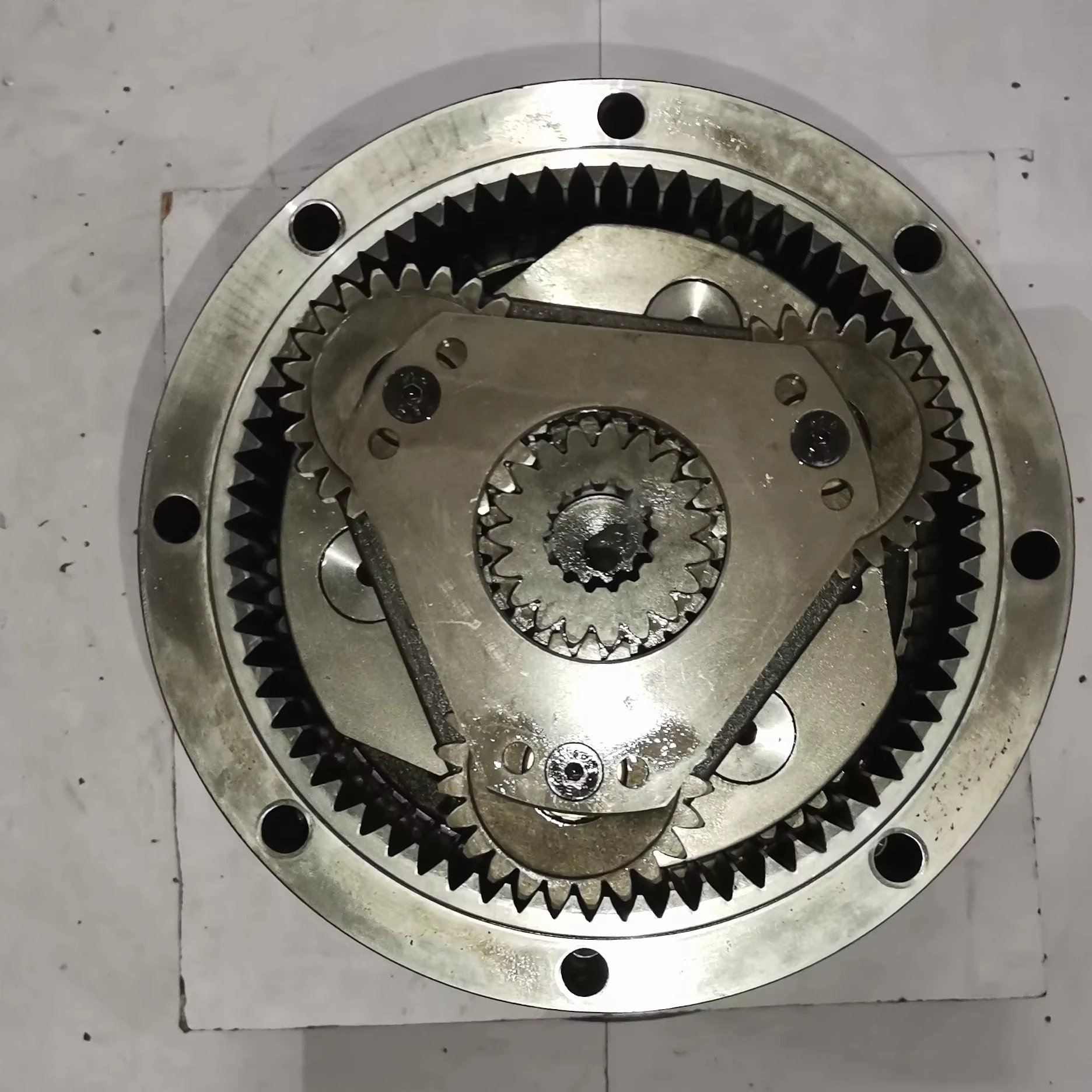 Excavator Swing Gearbox  Swing Reduction Gear Box HD400