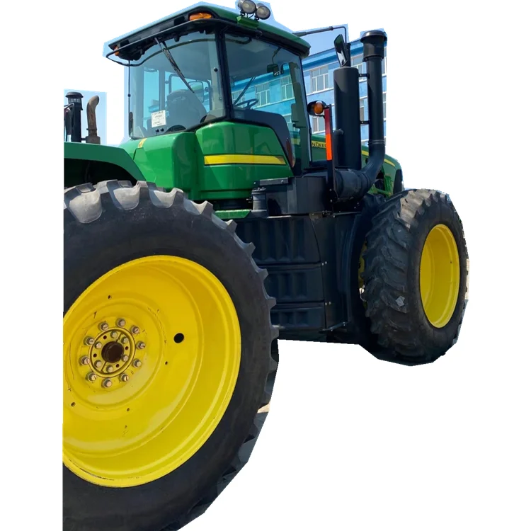Low fuel consumption, 933 horsepower two-wheel drive tractor