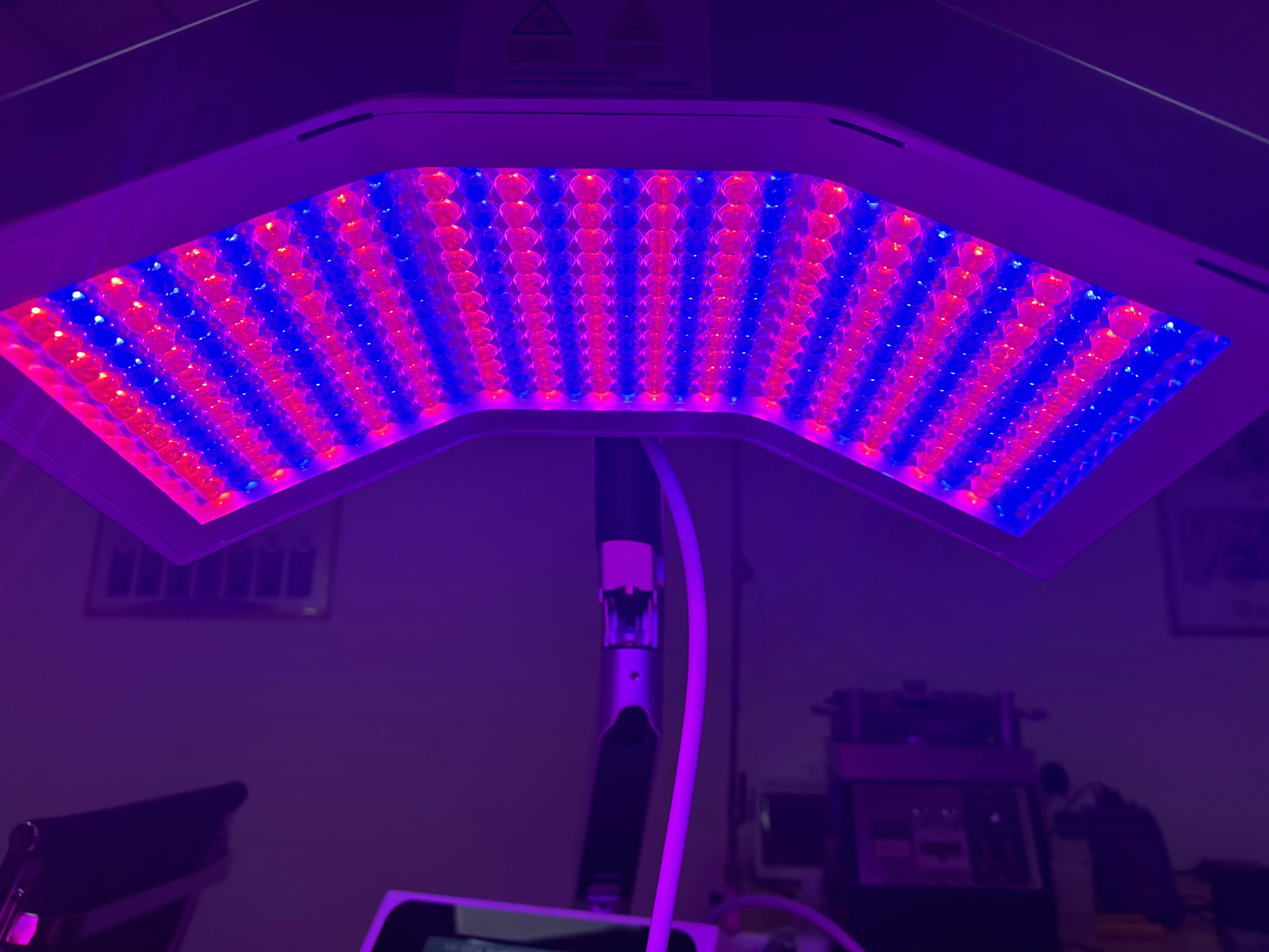 Hot sell light therapy professional from china manufacturer Pdt Led Light Therapy With Far Infrared Light