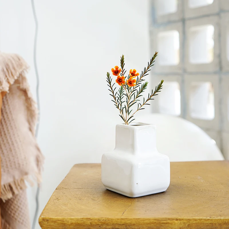 Nordic design stoneware white clay vase dried flower interior home decoration ceramic and ceramic vases for hotel