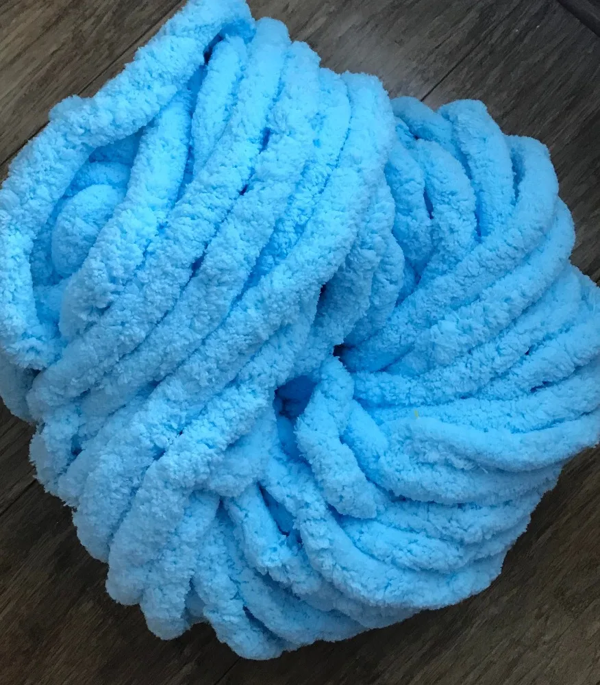 Amazon Customized Yarn Crochet 100% Polyester Hand Knitting Thick Velvet Giant Yarn For Baby Blanket Chunky Chenille Yarn
