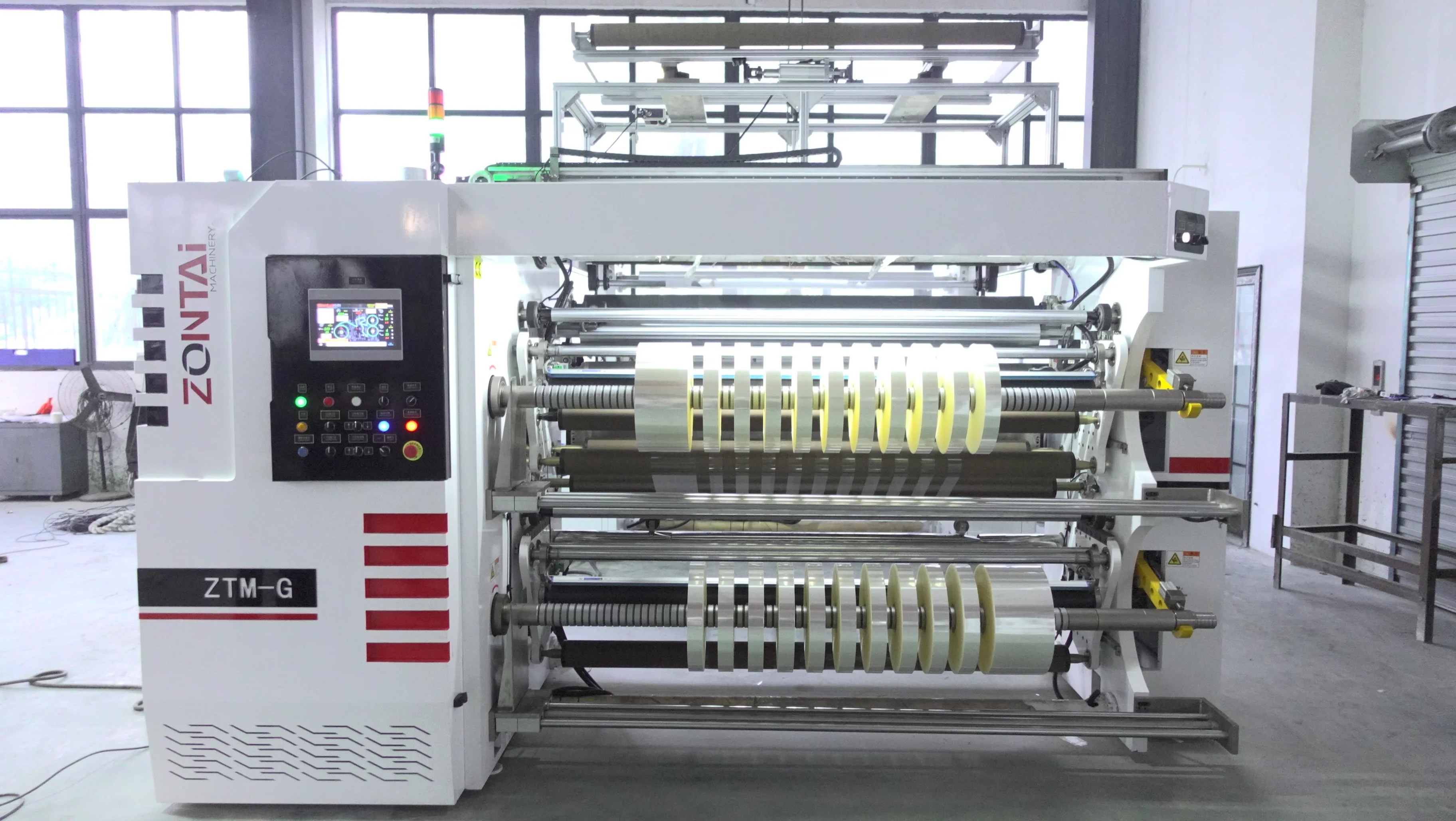 High Speed Adhesive Tape Roll Slitting Machine