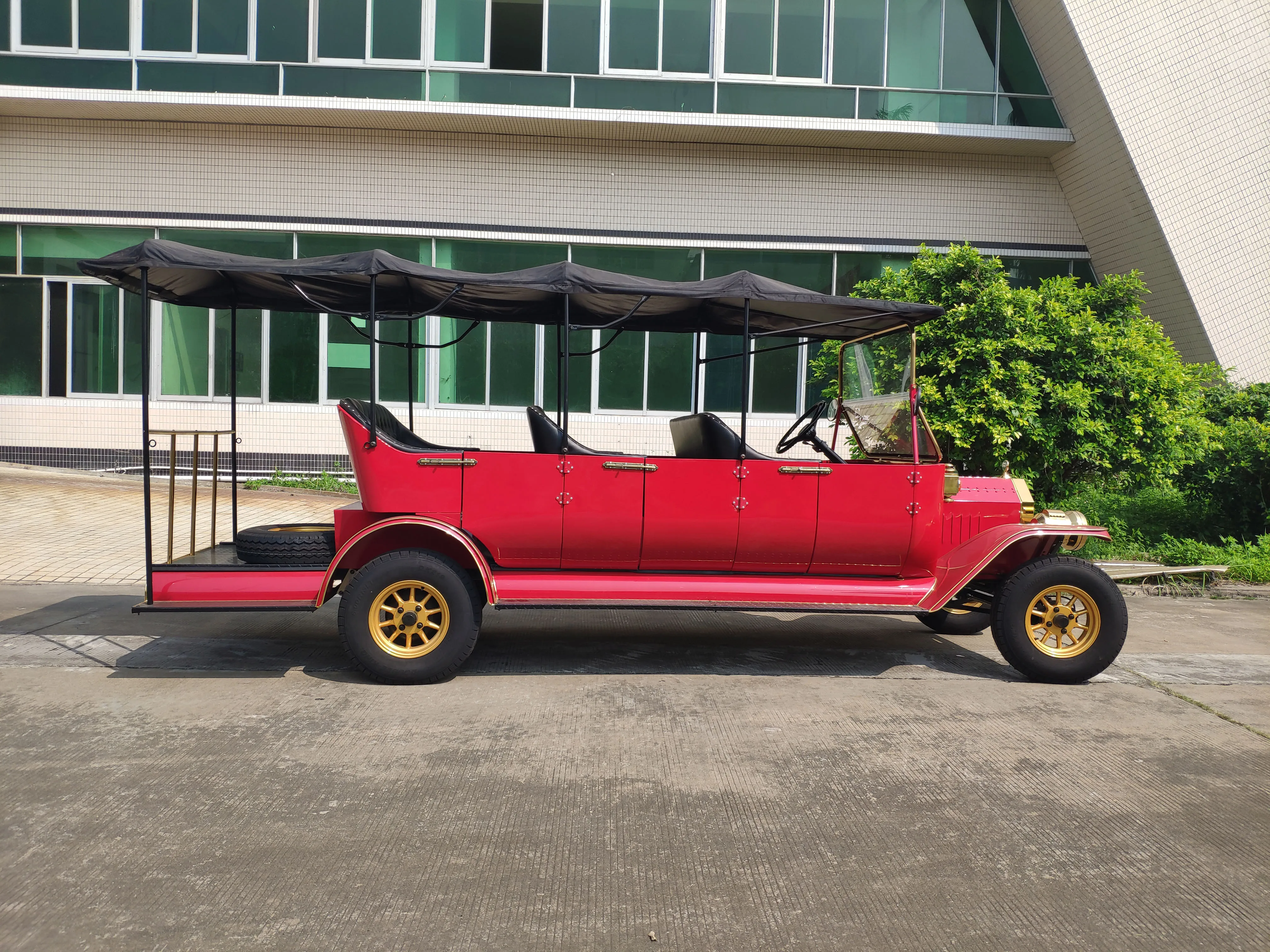 Восемь сидений CS Электрический белый цвет достопримечательность винтажный автомобиль