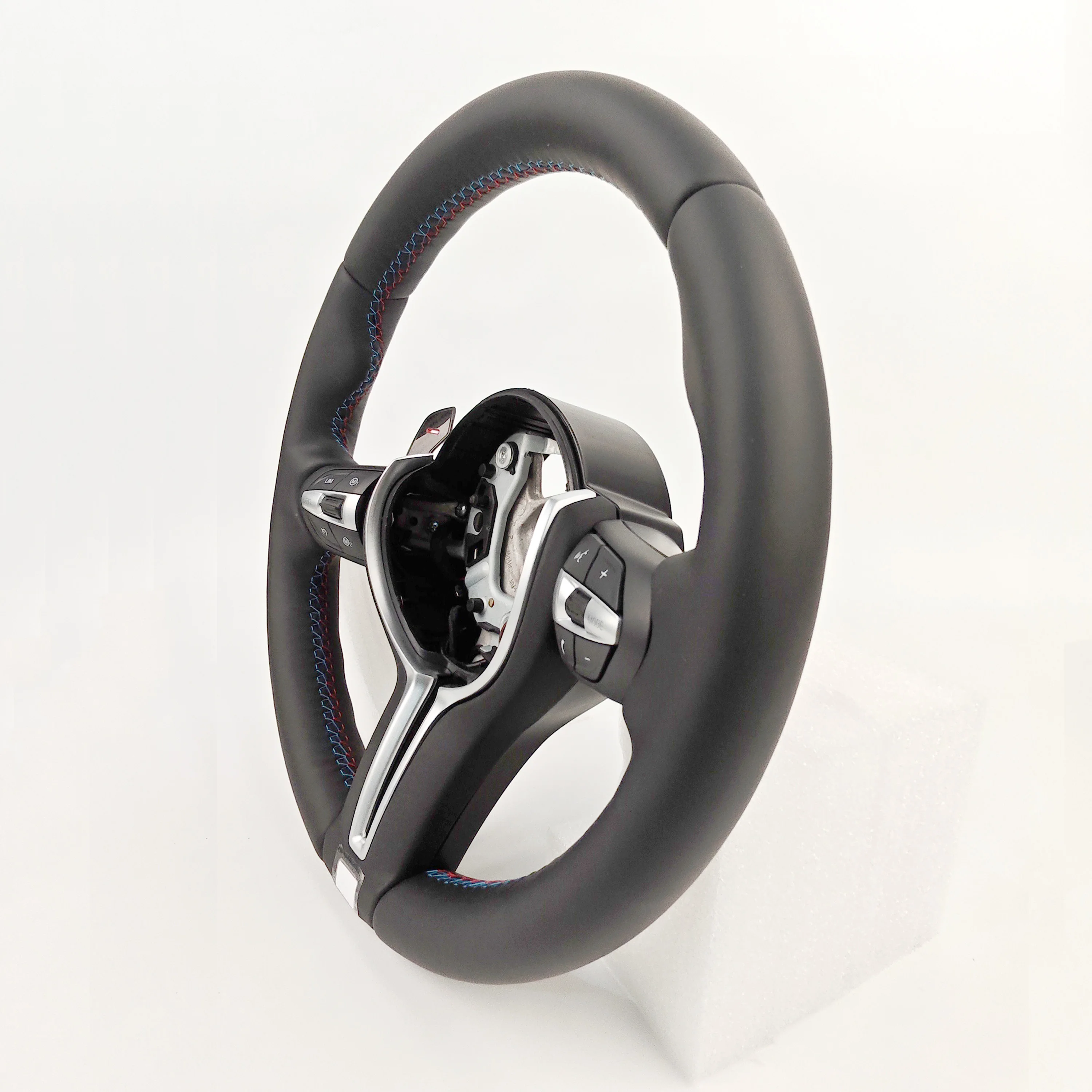 Кожаное Рулевое колесо для BMW G20 G21 G22 G28 M3 F07 F10 F11 F49 F52 F80 по заводской цене