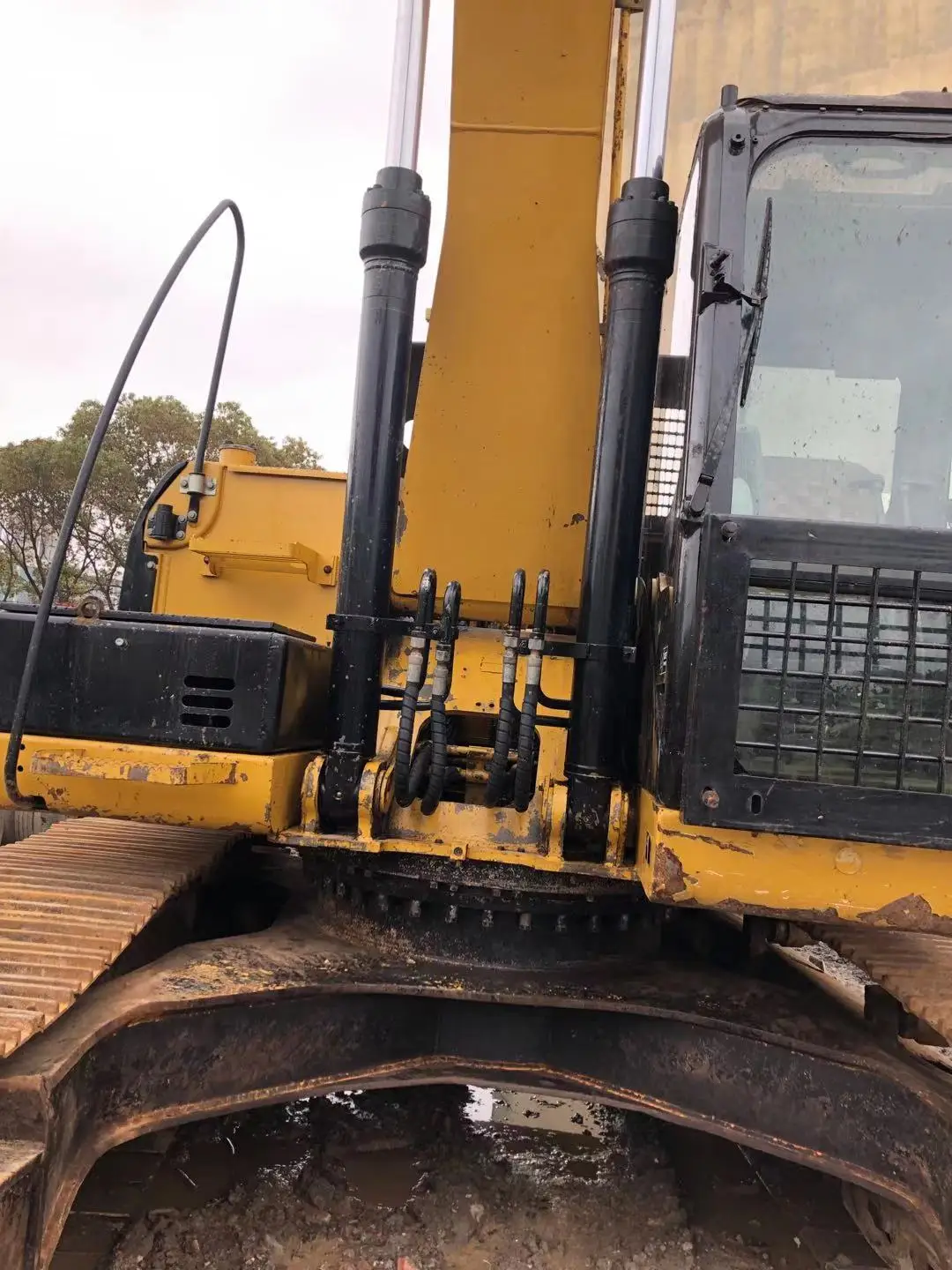  Оригинальный б/у экскаватор caterpillar 320d по низкой
