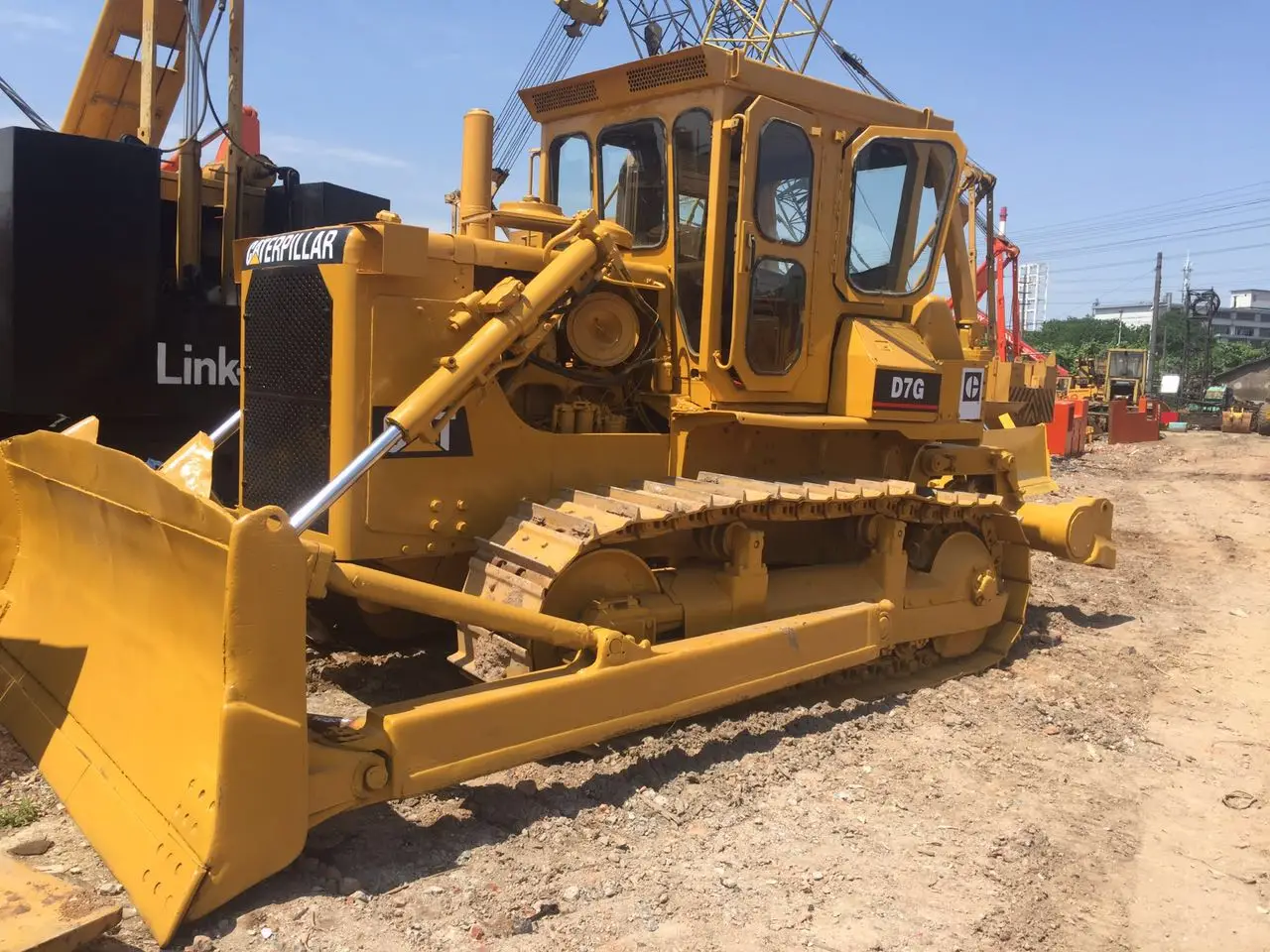 cat d7g.JPG