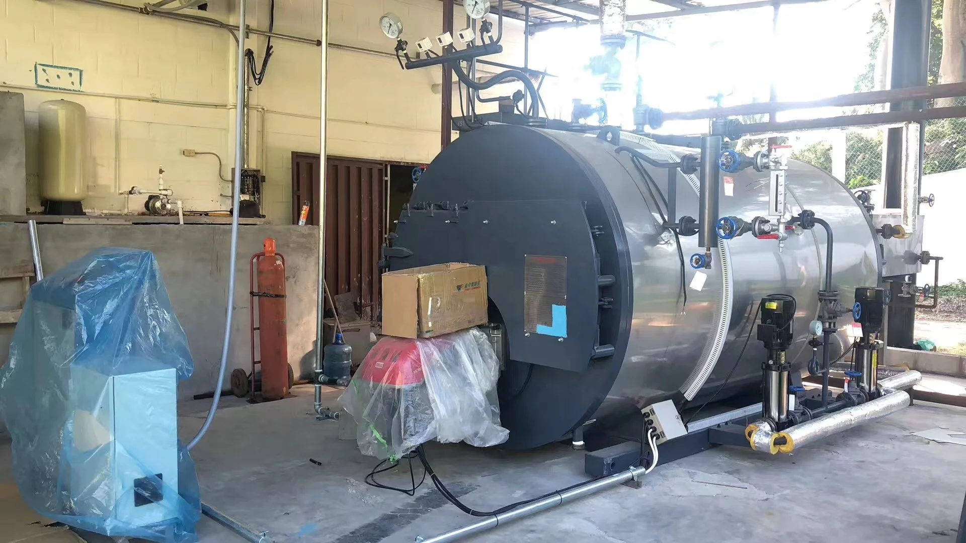 Chinese clean energy and heating system supplier producing 10 tons per hour gas fuel steam boiler for power plant