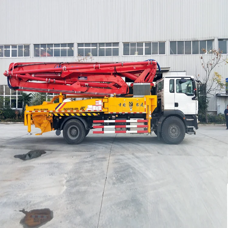 190ml/r Oil pump displacement 12 MPa 39times 90 cubic meters per hour 160-220mm Slump Concrete delivery pump truck