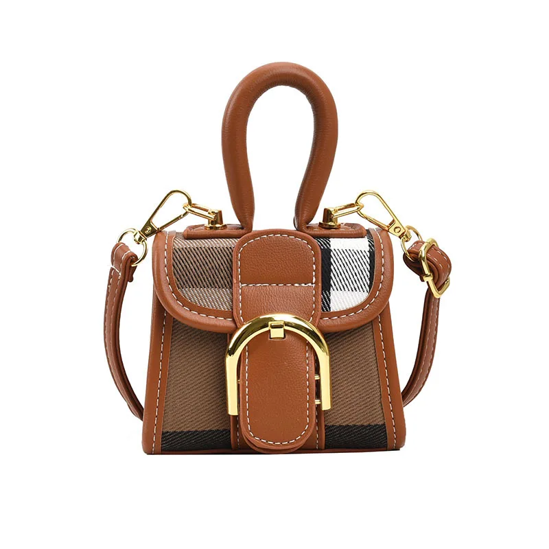 fashion kids purse with famous letters cheap and designers girls inspired coin purses