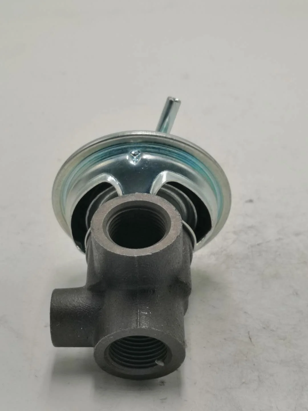 High Grade Auto Engine Parts Exhaust Gas Recirculation EGR Valve 6842404 6842725 36000968 7.21835.00.0 For VOLVO