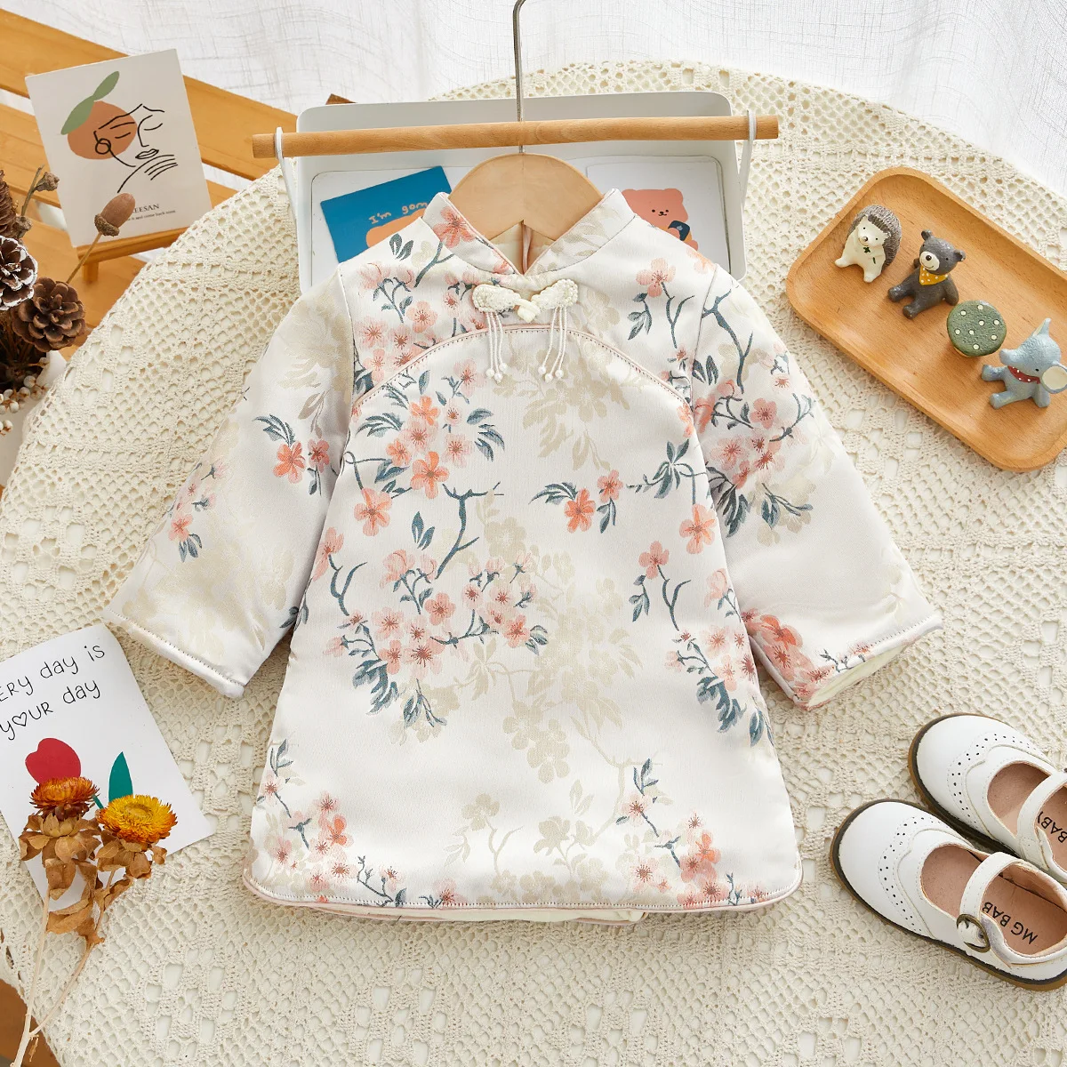 New arrival girls winter cheongsam baby Chinese Qipao Outfits warm thickened traditional dress