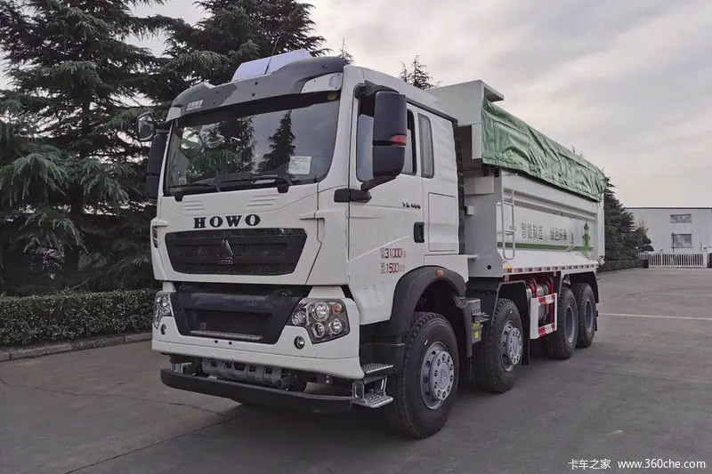 Самосвал SINOTRUCK HOWO 8X4